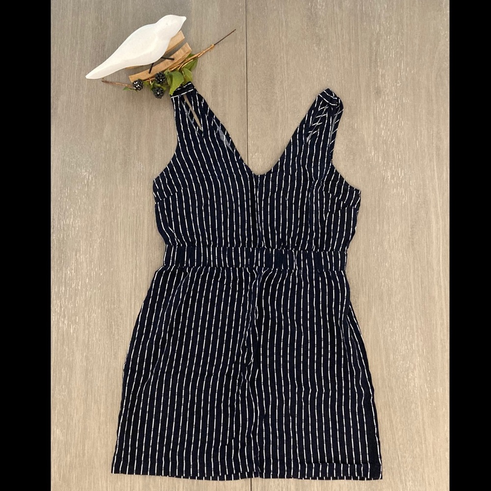 💟 Forever 21 cotton mini dress, black w/ white stripe, S